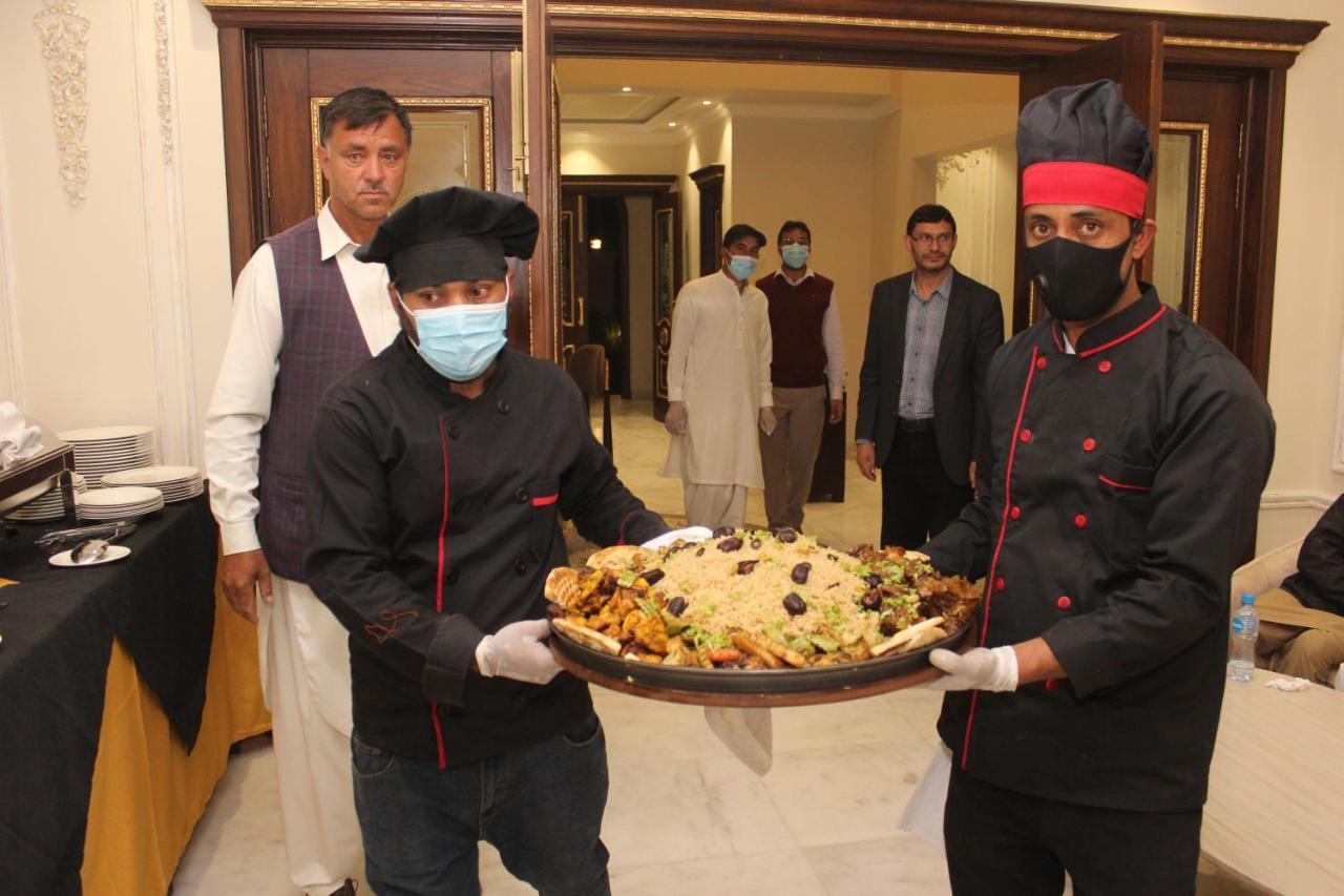 Arish Luxury Suites Skardu Bagian luar foto