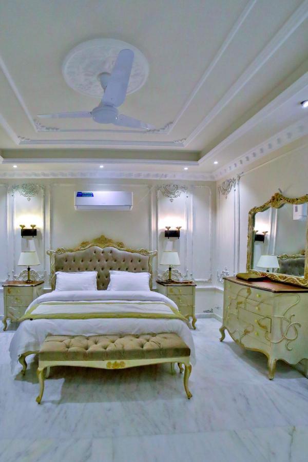 Arish Luxury Suites Skardu Bagian luar foto